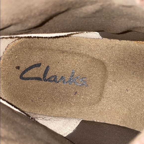 Clarks Chukka Boots | Size 8 | Dark Brown Elegant & Versatile - Picture 10 of 10